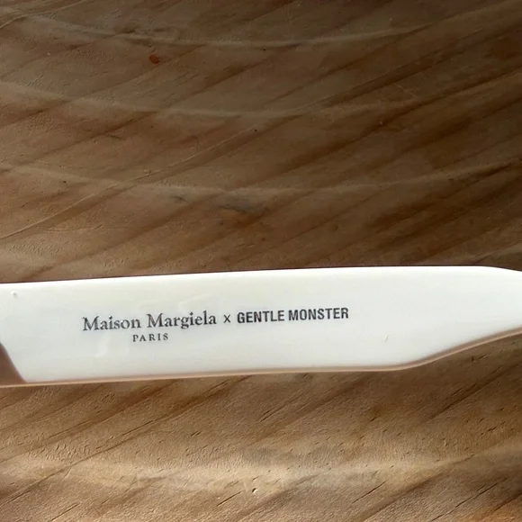 Gentle Monster Cream Oval Sunglasses